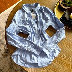 NEW with tags Abercrombie button down shirt